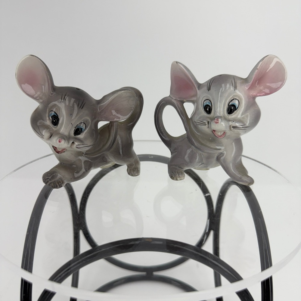 Vintage Artmark Salt and Pepper‎ Shakers Grey Ceramic Japan MCM Set